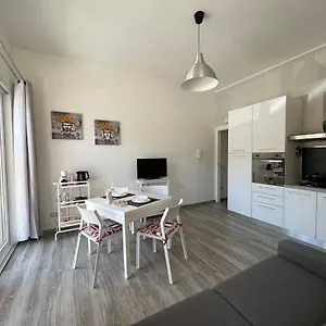 Sun , Avola Italia