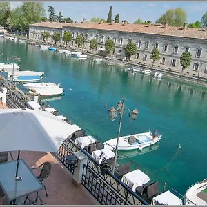 Acqua Apartment Peschiera del Garda