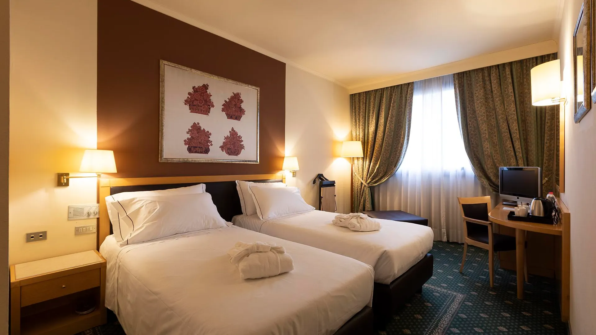 מילאנו City Life Hotel Poliziano, By R Collection Hotels 4*,  איטליה