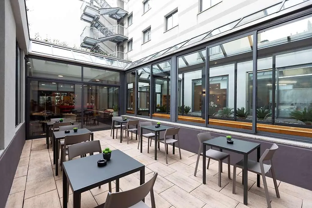 מילאנו City Life Hotel Poliziano, By R Collection Hotels